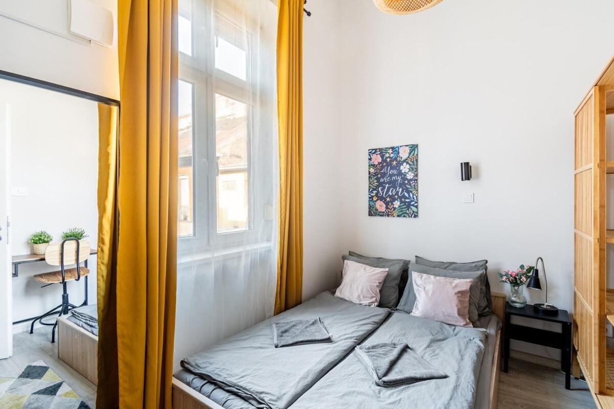 Apartment A Cozy For Wanderers *